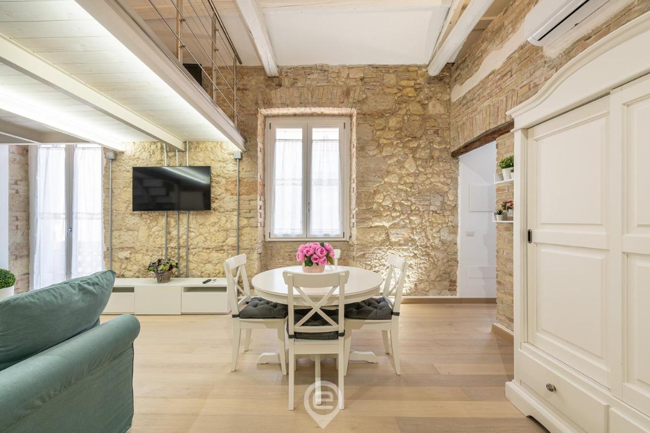Adriana'S New Loft Cagliari Exterior foto